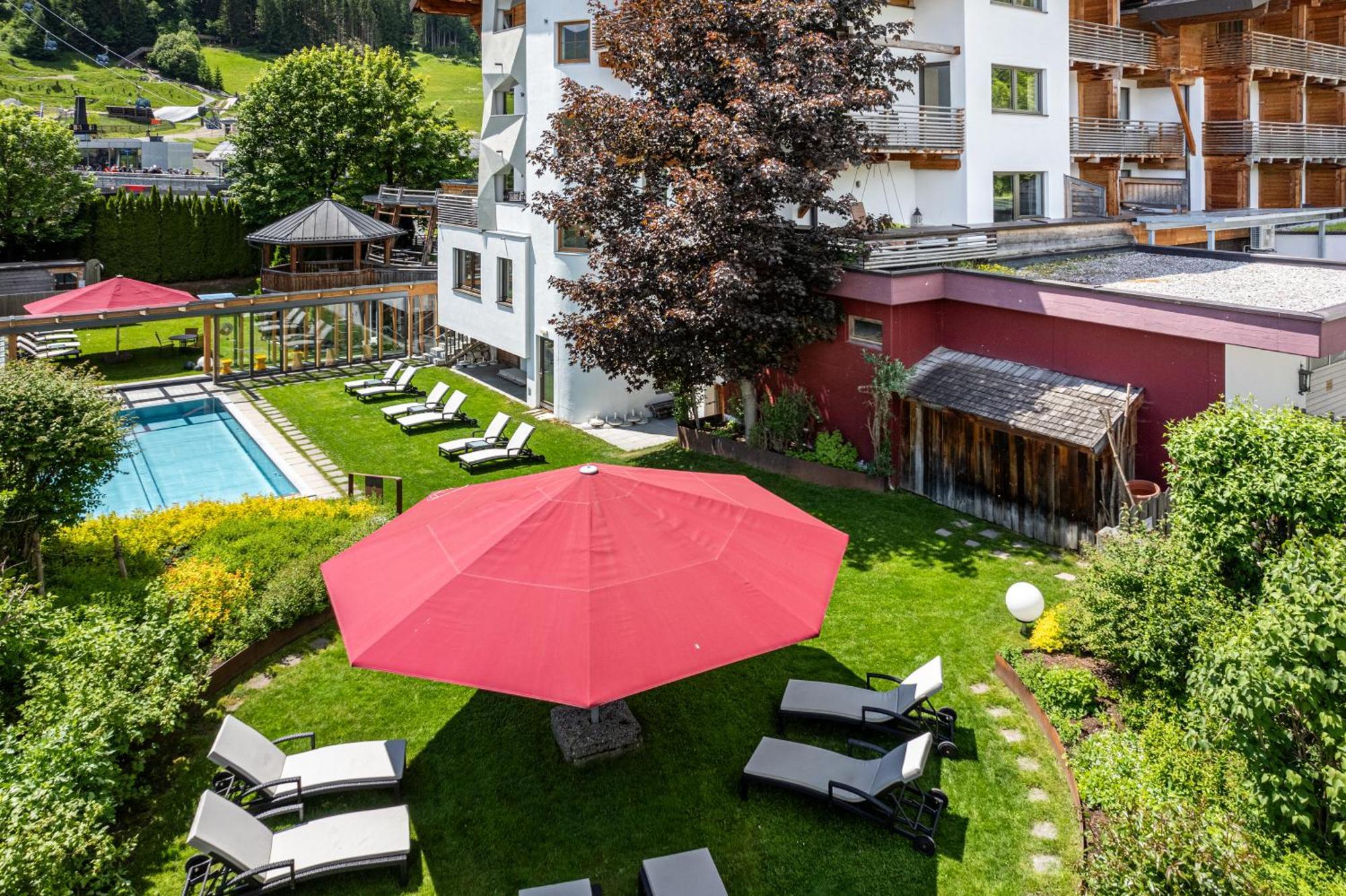 Hotel Salzburger Hof Leogang Exterior foto